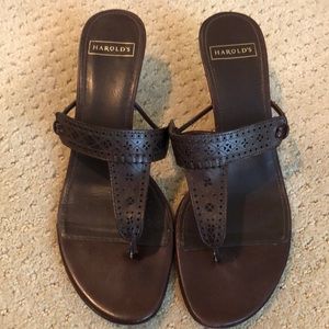 Harold’s Treska Brown Leather Sandals